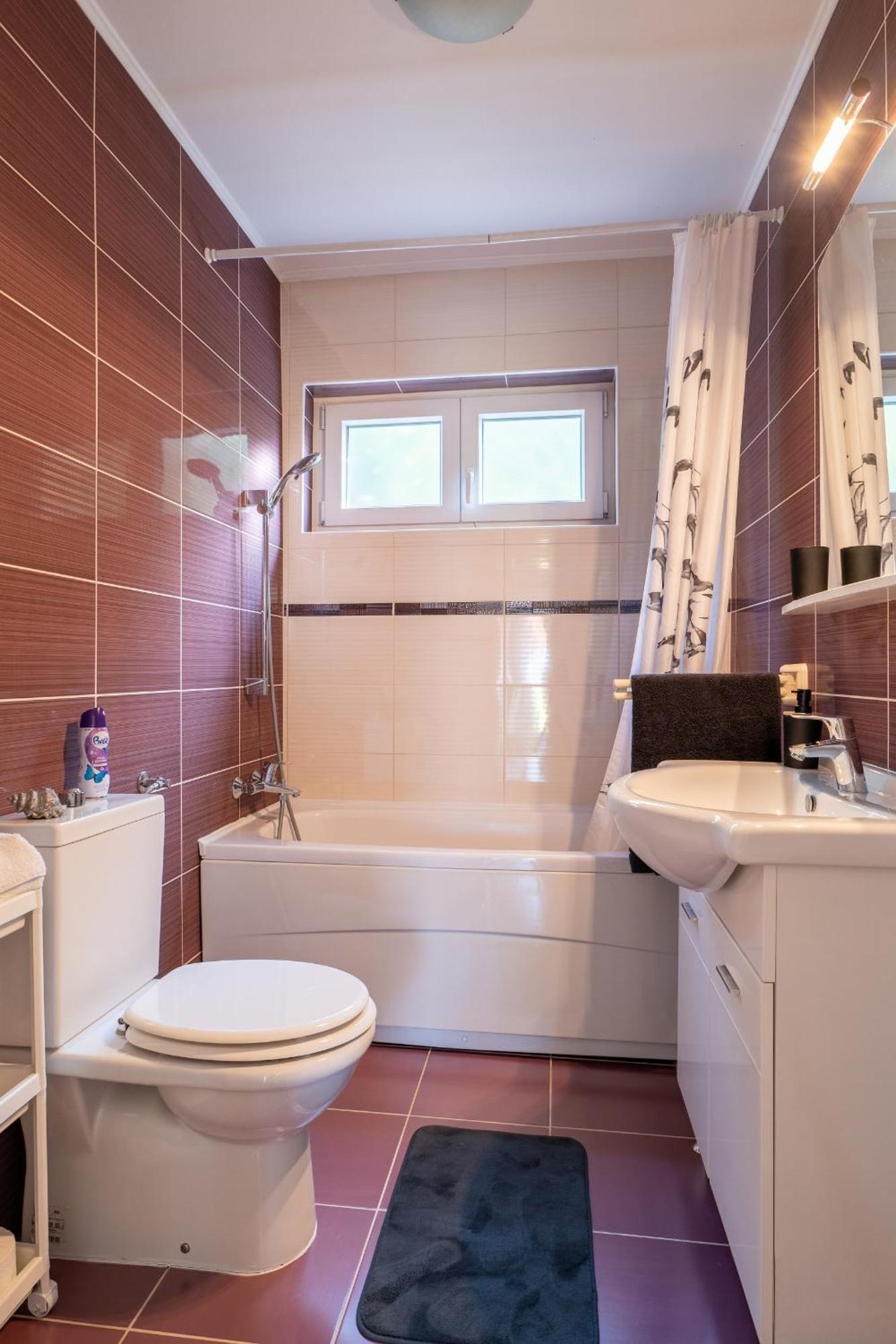 Apartment Wish - Two Bedrooms With 2 Ac Renewed Pag Town Eksteriør billede